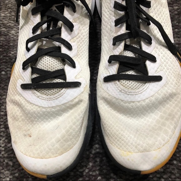 NIKE KOBE MAMBA FOCUS WHITE BLACK AJ5899 100 8.5 - Picture 9 of 12